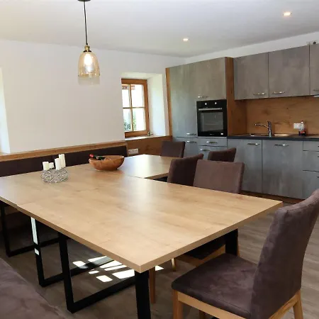 Holiday home Home, *