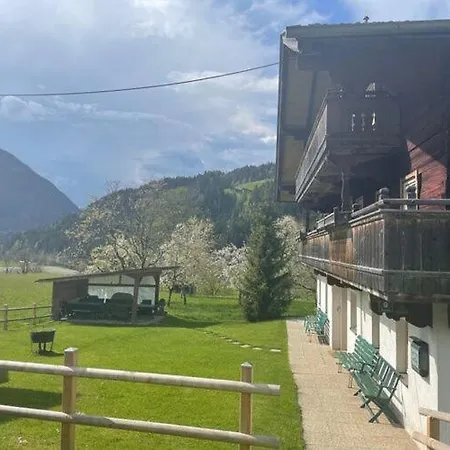 Home, Holiday home